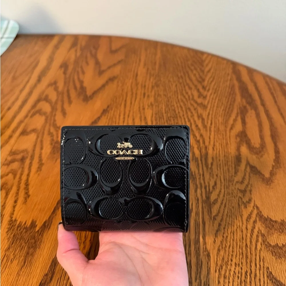 Coach Black Embossed Card Holder - Picture 1 of 7